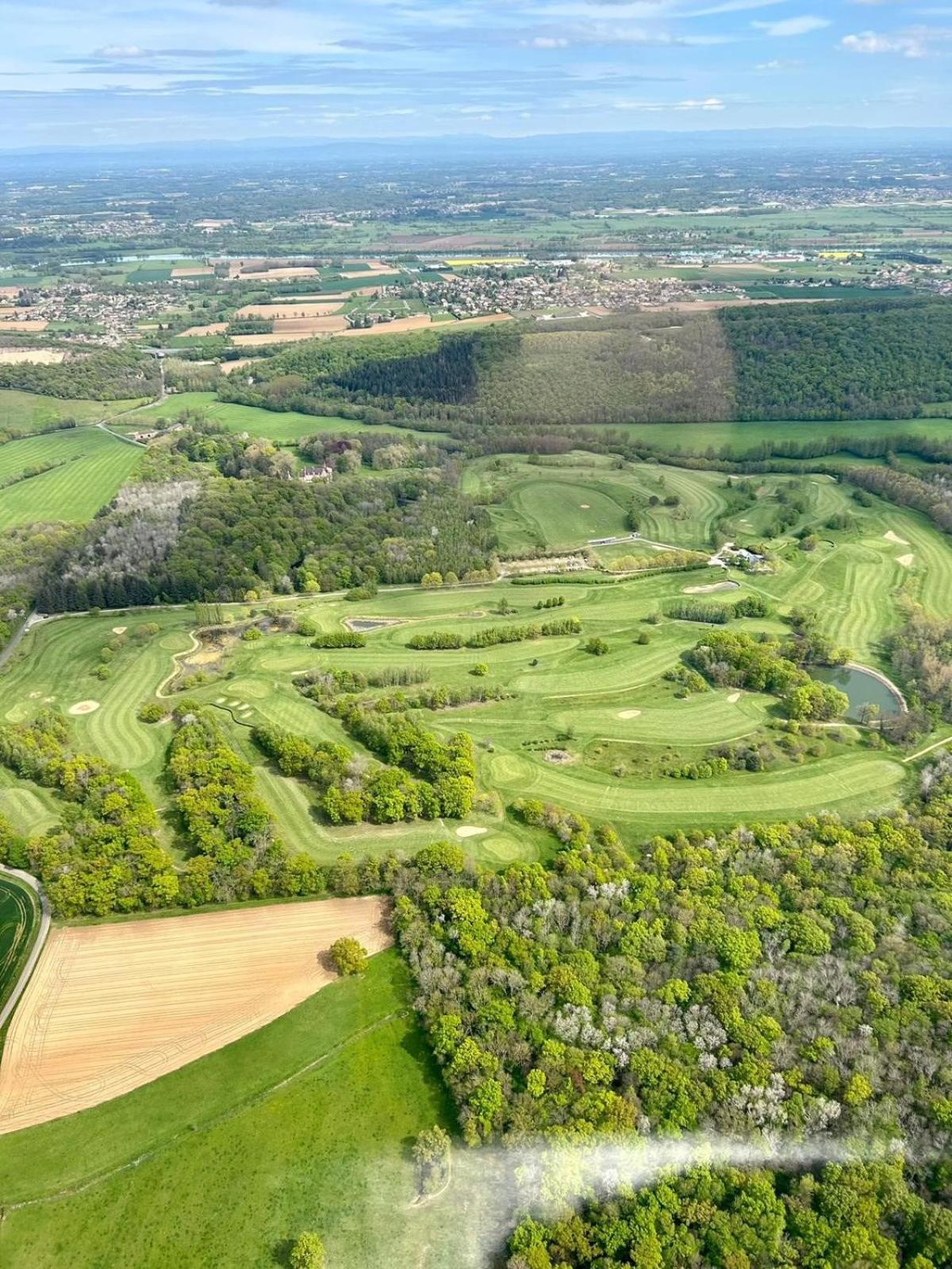Clos Des Renauds Charbonnieres (Saone-et-Loire)
